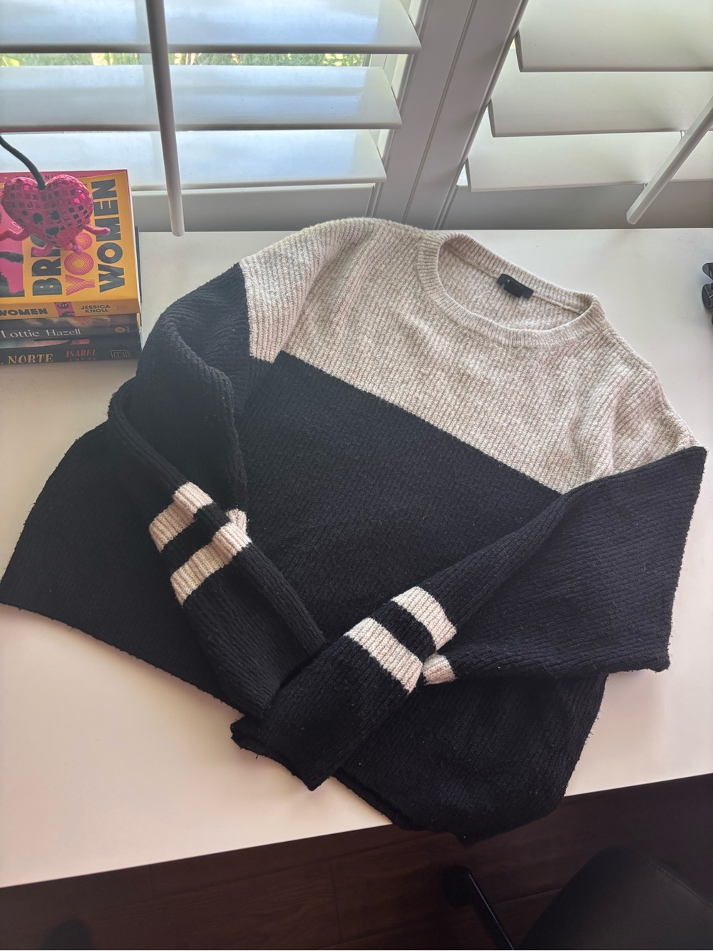Halogen Varsity Style Sweater XL